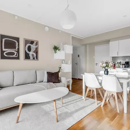 Arctic Penthouse I I Views Appartement