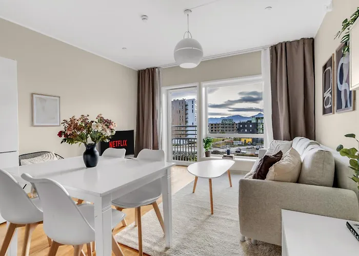 Arctic Penthouse I I Views * Tromsø