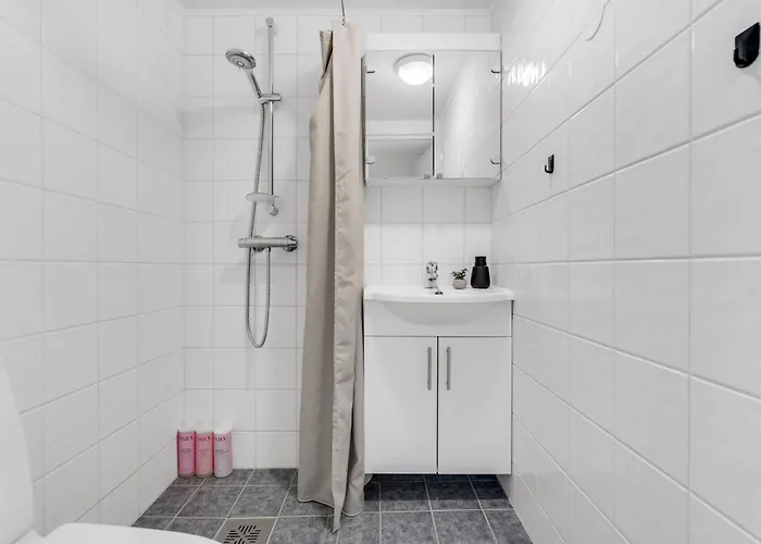 Arctic Penthouse I I Views *