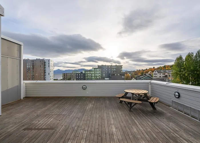 Arctic Penthouse I I Views Apartamento *