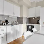 Arctic Penthouse I I Views *